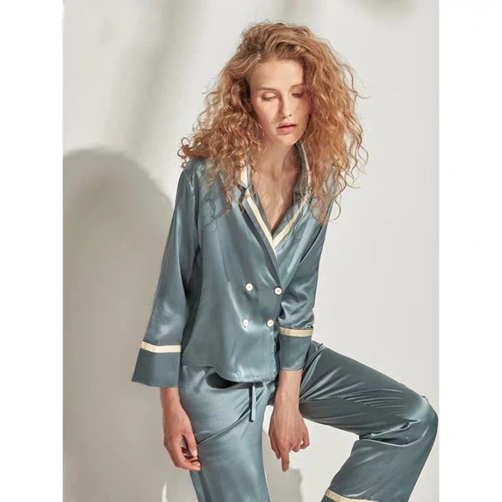 China Silk Sleepwear Supplier